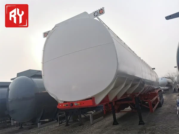 RUIYUAN 3-axis Oil Tanker Semi-trailer Truck Trailer Fuel Tank Semi-trailer